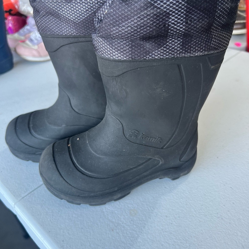 Kamik Black Rain & Snow Boots Rugged Waterproof Design